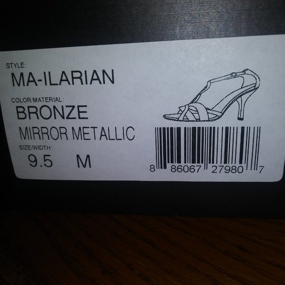 BCBGMAXAZRIA Ilarian Bronze Leather Sandals Size 9.5 - Picture 9 of 9